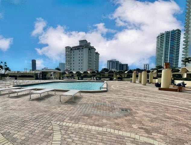 Building Photo - 20191 E Country Club Dr