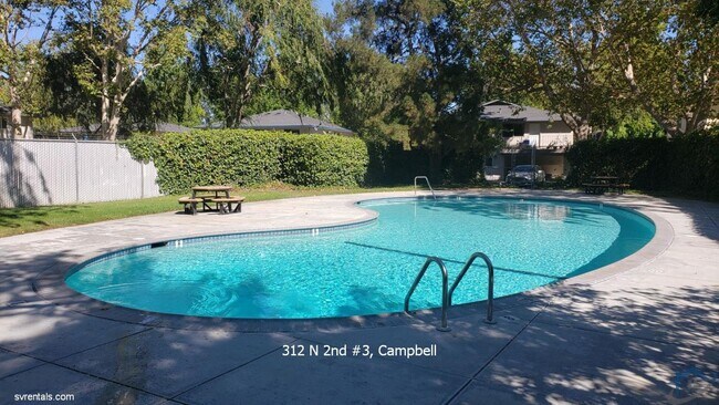 Foto del edificio - 312 N 2nd St