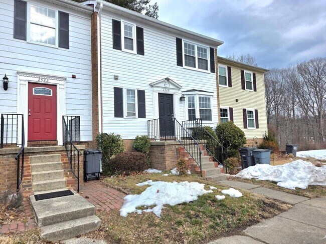 Building Photo - 2520 Doverhill Ct