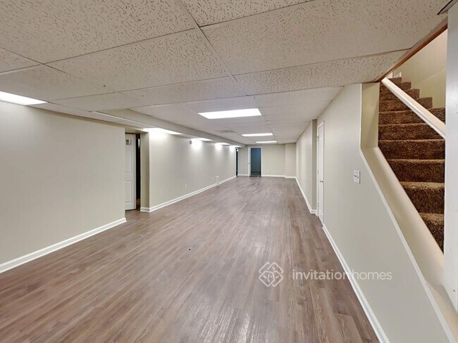 Building Photo - 647 Overlook Wood Way NW