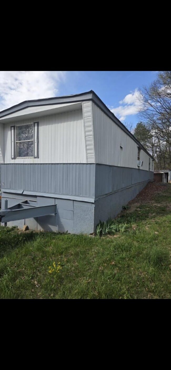 Foto del edificio - 71 Canine Ct