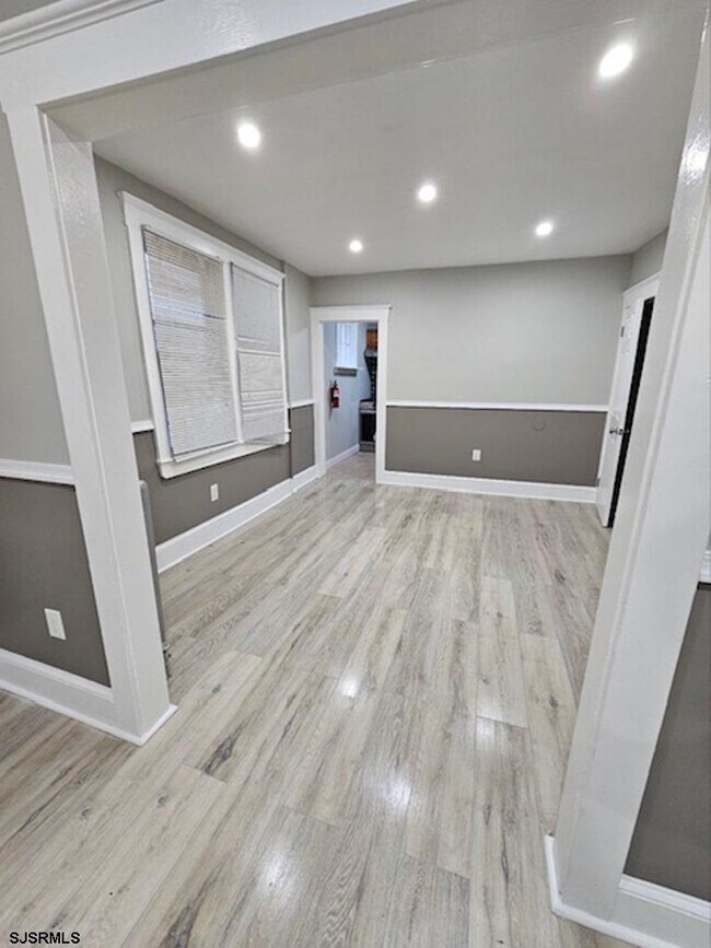 Foto del edificio - 444 N Harrisburg Ave