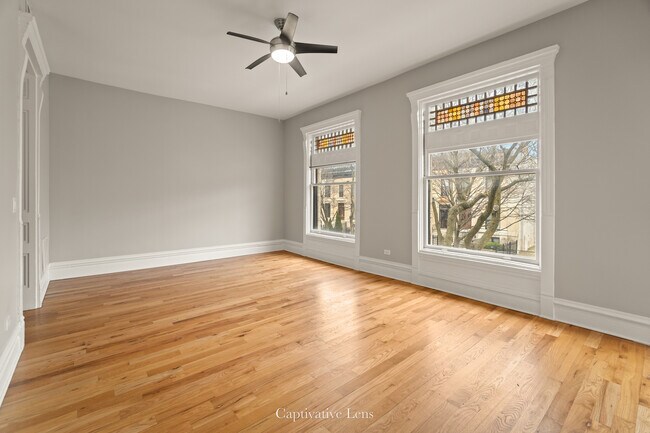 Foto del edificio - 3316 S Calumet Ave