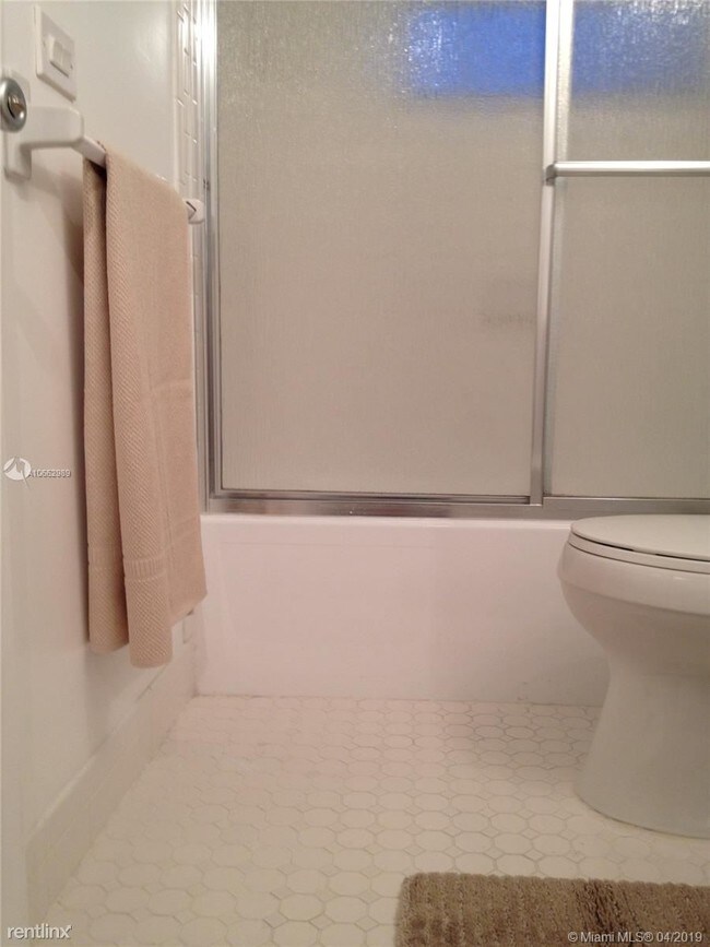 Foto del edificio - 1 br, 1 bath  - 716 Michigan Ave