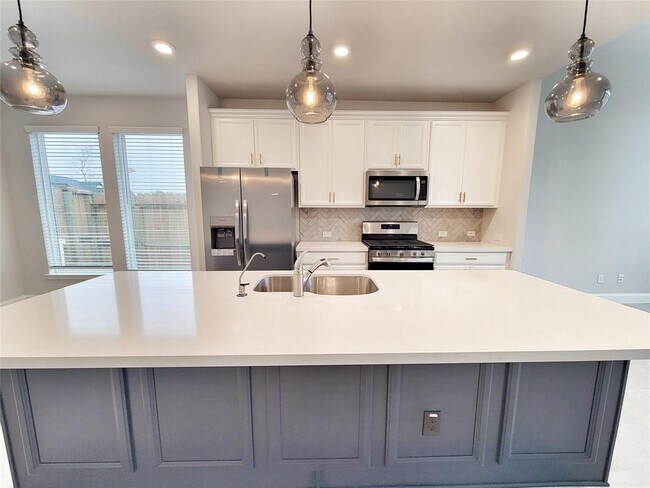 Foto del edificio - 1723 Harvest Lake Dr