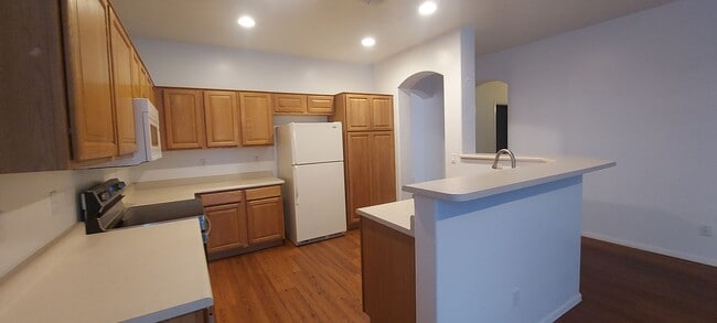 Foto del edificio - 4 bed 2 bath home near Higley & Riggs Rd.