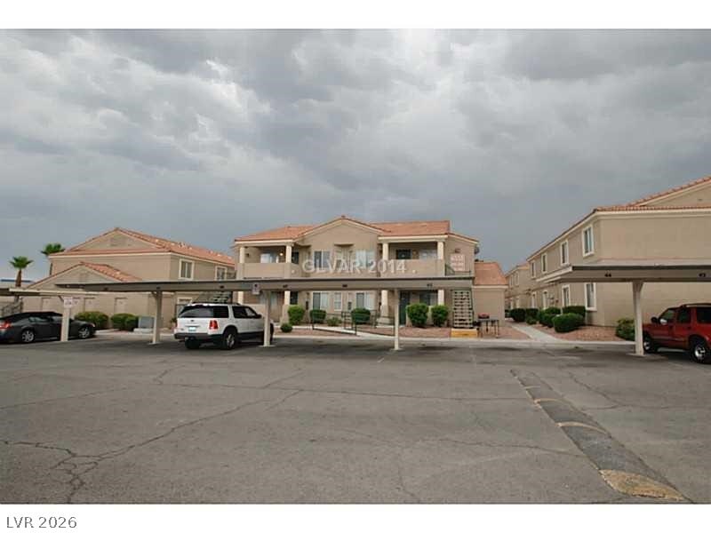 Building Photo - 6553 McRae Ave