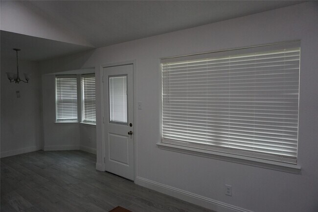 Foto del edificio - 15806 Sulky Trail Ct