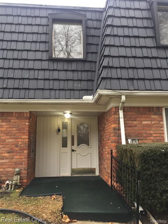 Foto principal - 1814 Colonial Village Way