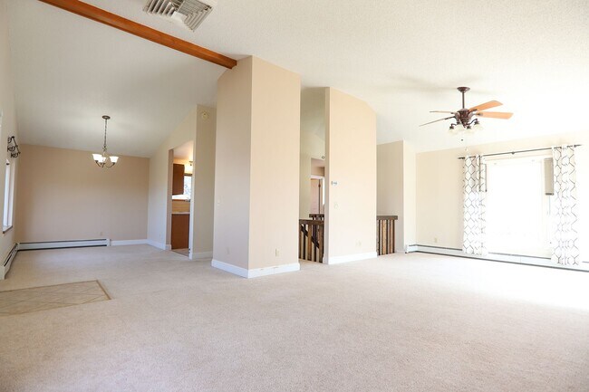 Foto del edificio - 3 bed, 1.5 bath house