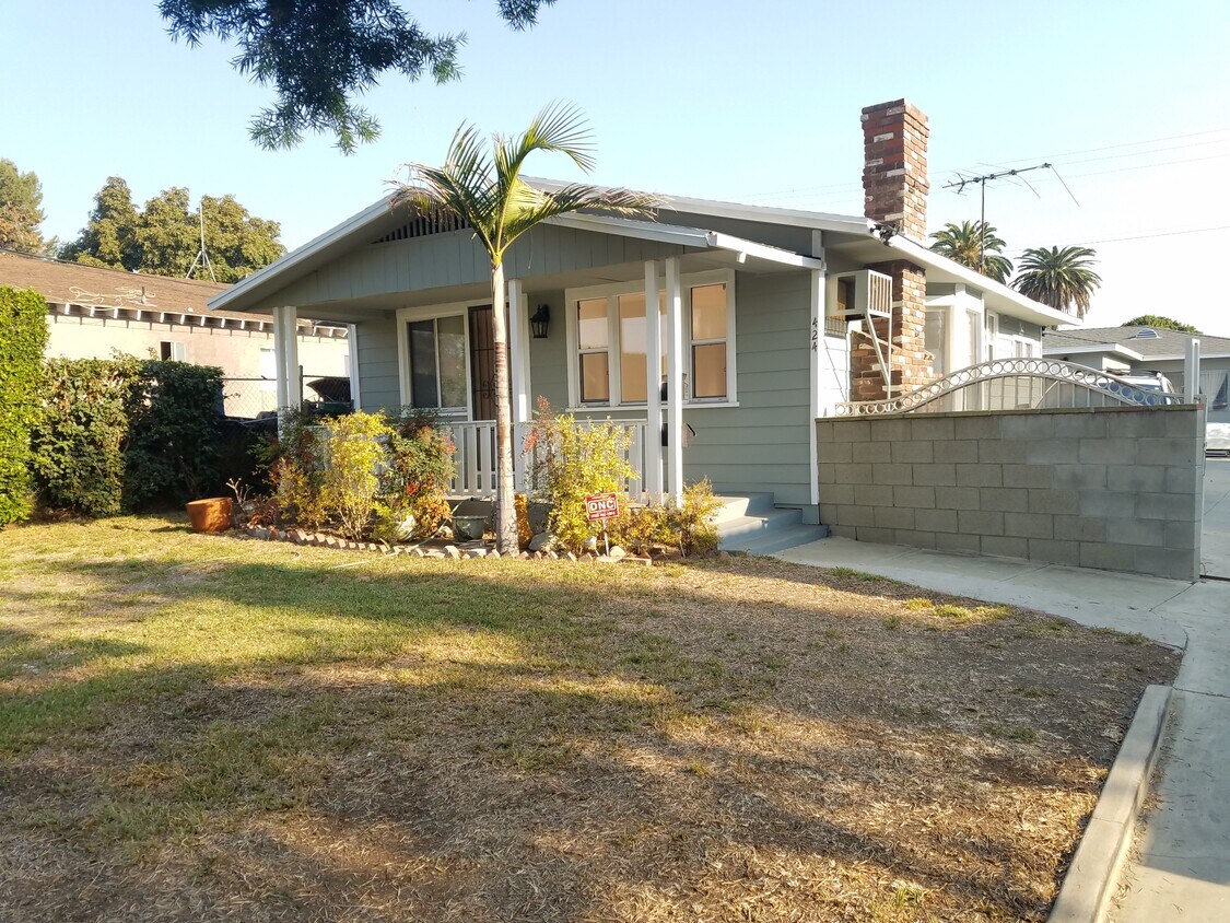 424 S 6th St, Alhambra, CA 91801 House for Rent in Alhambra, CA