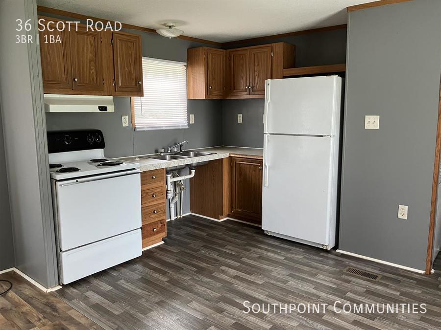 Primary Photo - 36 Scott Rd