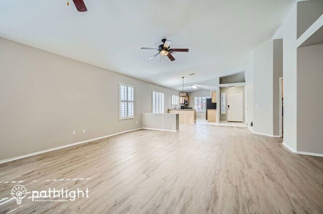 Building Photo - 3521 W Fallen Leaf Ln