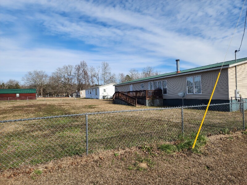 Foto del edificio - 121 Sugarberry Dr NE