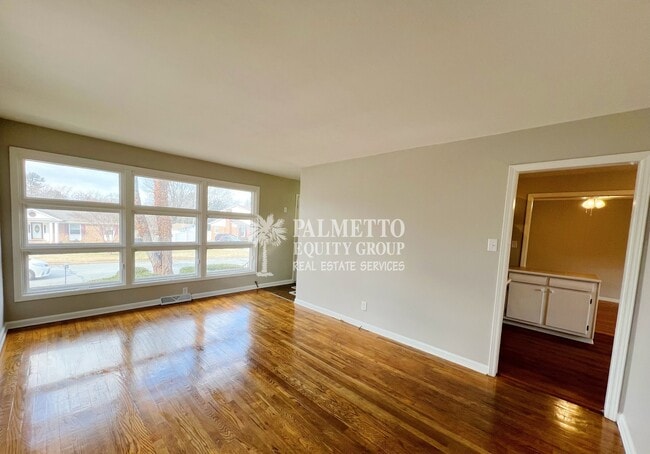 Foto del edificio - 2601 Dulaire Rd