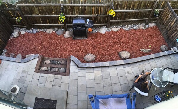 Fenced-in back patio and yard - 1470 Florida Rd