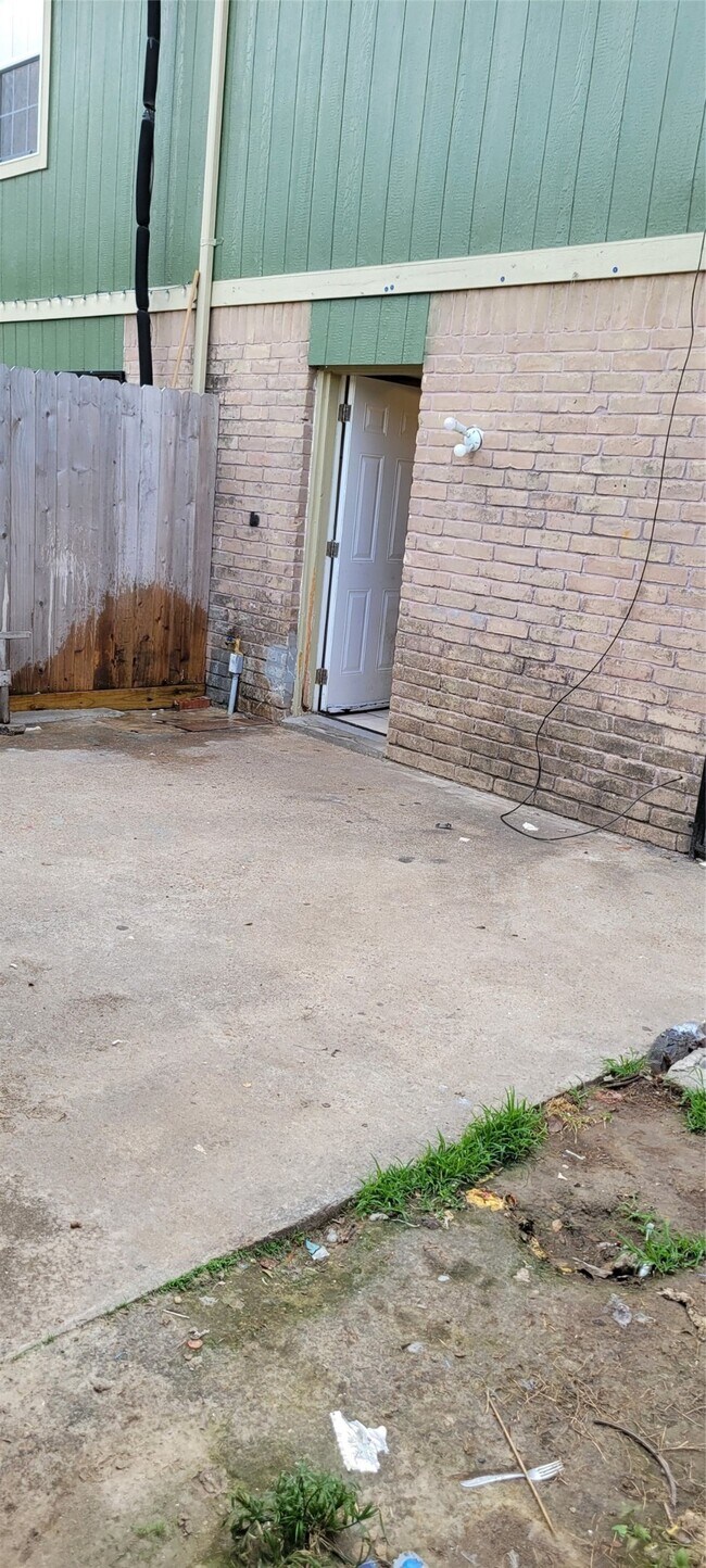 Building Photo - 137 Casa Grande Dr