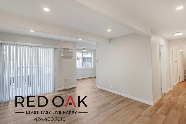 Foto del edificio - Sun-Drenched One Bedroom with Stainless St...