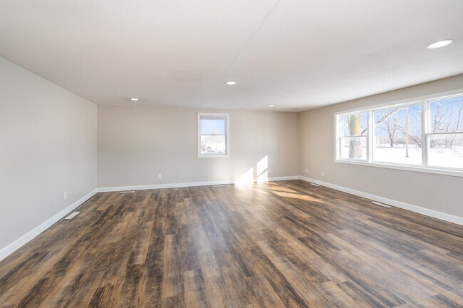 Foto del edificio - 2088 Smiths Crossing Rd
