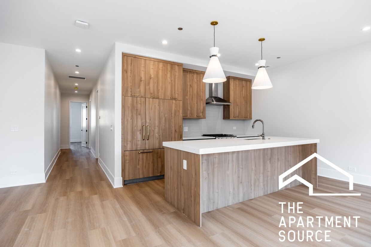 Photo - 1620 West Grand Ave. Unit 2E