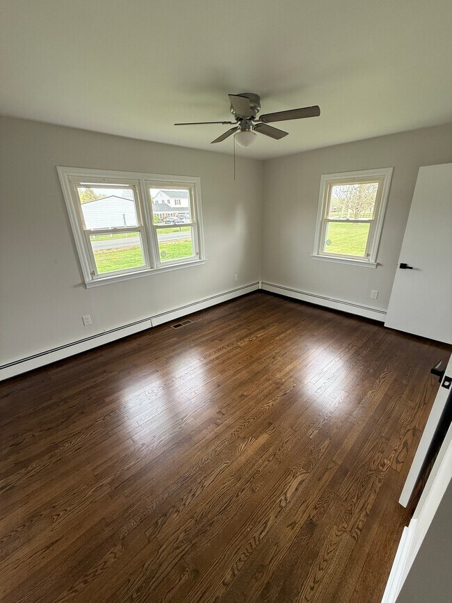 Foto del edificio - 17 Maloney Rd