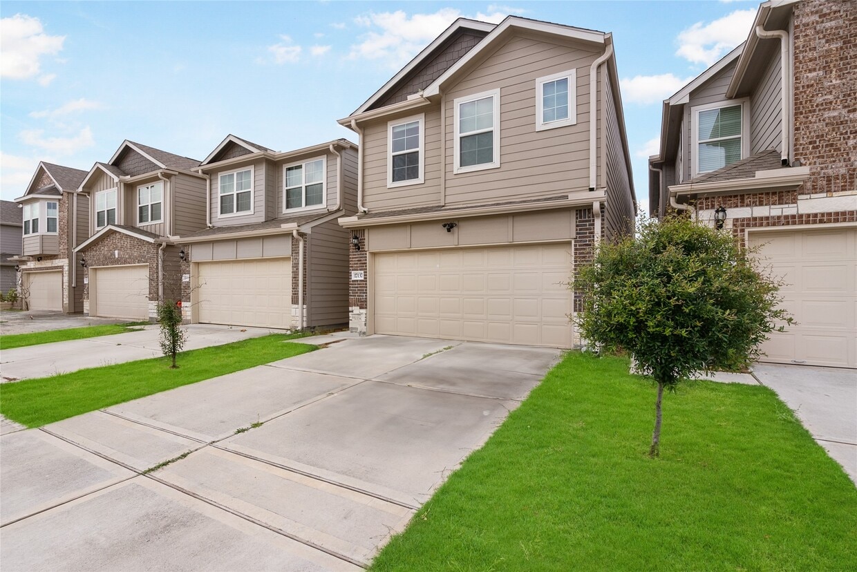 Foto del edificio - 17137 Wilthorne Colony Ct