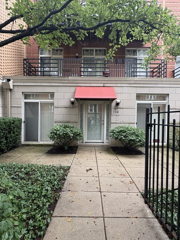 Foto principal - 1033 E 46th St