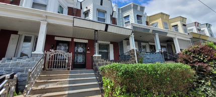 Building Photo - 1652 N Redfield St