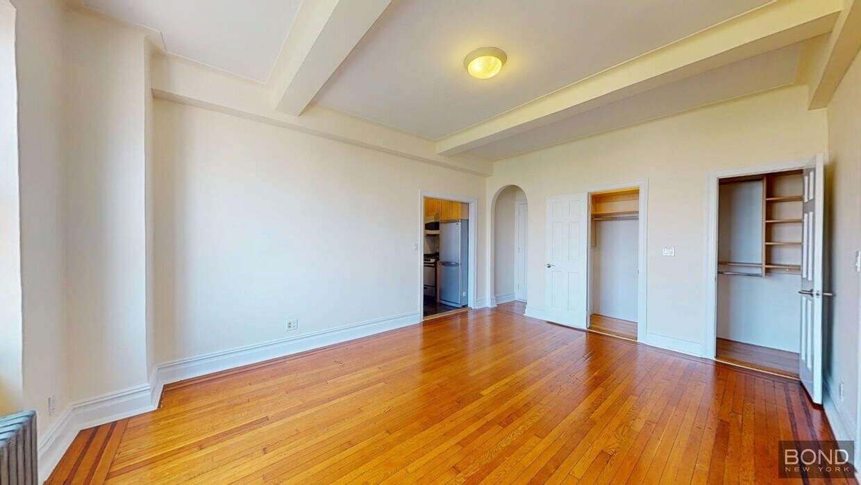 Primary Photo - 166 Second Avenue