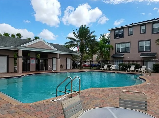 Building Photo - 2521 Lexington Oak Dr