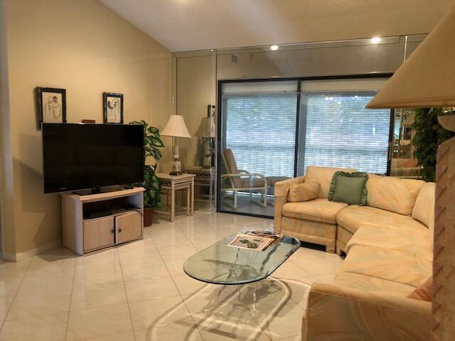 Building Photo - 15235 Lakes of Delray Blvd