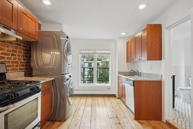 Foto del edificio - 224 8th St