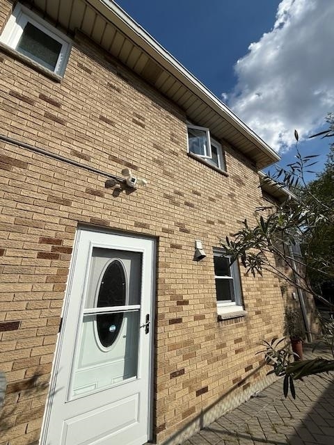 Building Photo - 505 Sunset Terrace