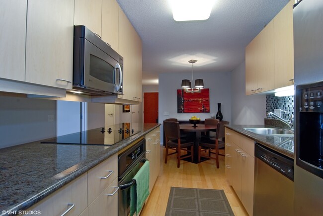 Foto del edificio - 800 Elgin Rd