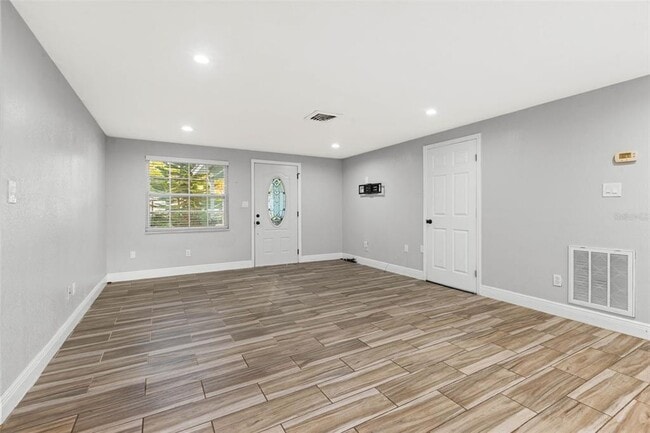 Foto del edificio - 14810 55th Way N