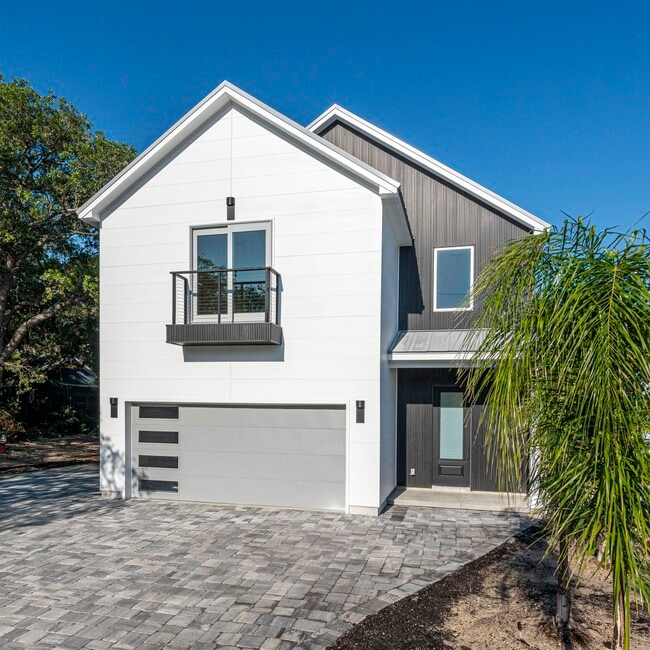 Building Photo - 2599 A1A S
