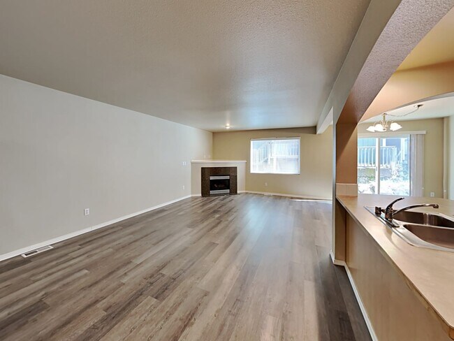 Building Photo - 17909 72nd Ave E
