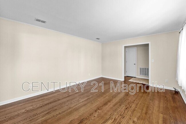 Foto del edificio - 311 Gardners Mill Ct