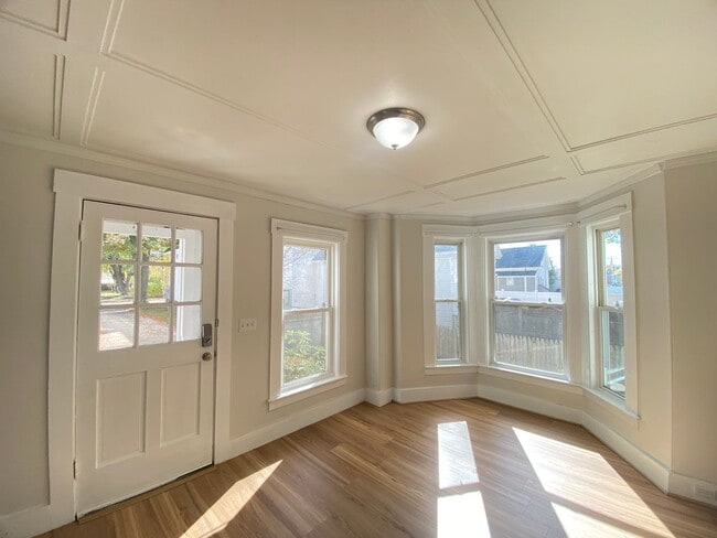 Building Photo - 348 Portland St