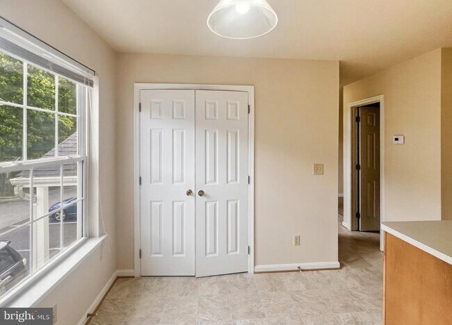 Foto del edificio - 3607 Harbor Rd