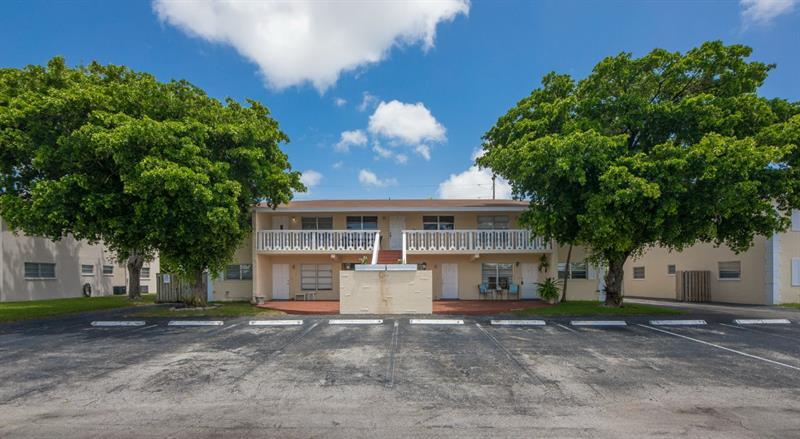 Primary Photo - 1033 NW 30th Ct