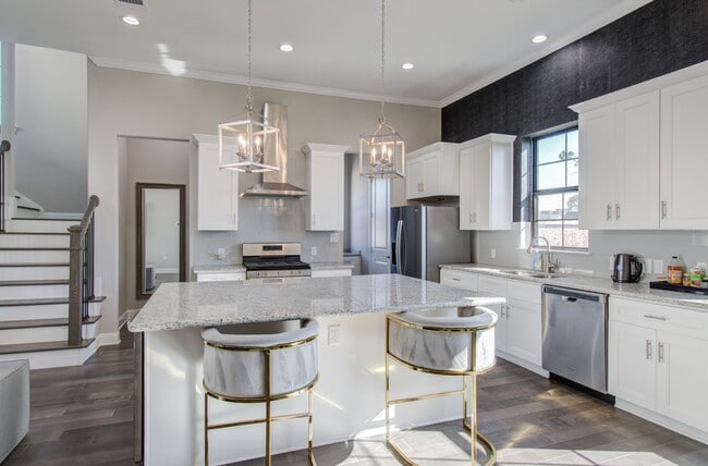 Foto del edificio - 3335 Beverly Frst Dr