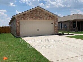 Building Photo - 712 Shoal Crk