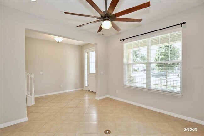 Foto del edificio - 8569 Vedder Ln