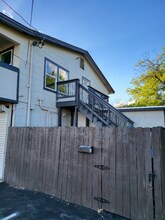 Building Photo - 2417 Castroville Rd Building Photo - 2417 Castroville Rd