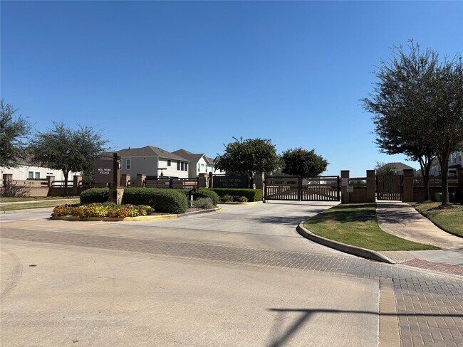 Foto del edificio - 3106 Spring Silo Ln