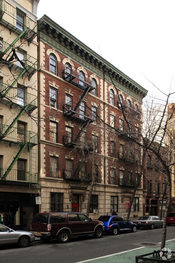 Primary Photo - 106-110 Christopher St