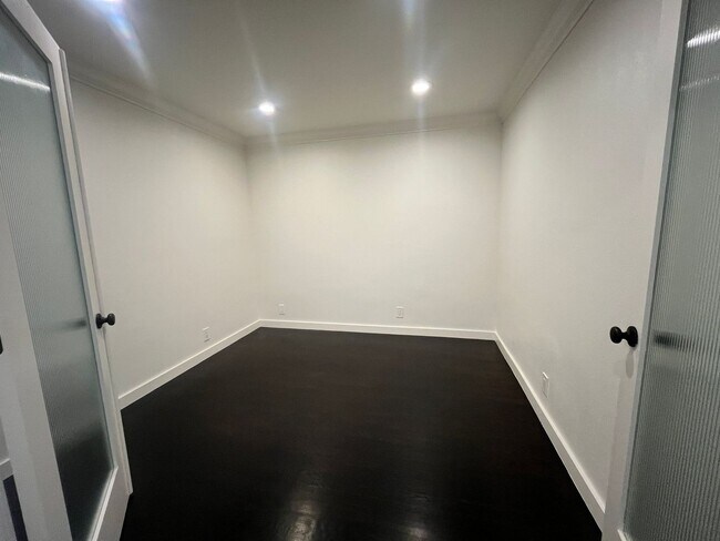 Foto del edificio - 4 Bed 2 Bath Shadow Estates Home Available...