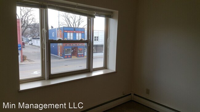 Building Photo - 137-211 N Richmond St