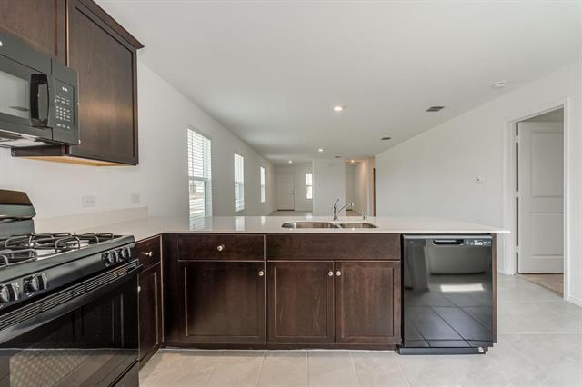 Foto del edificio - 7625 Bluebell Ln